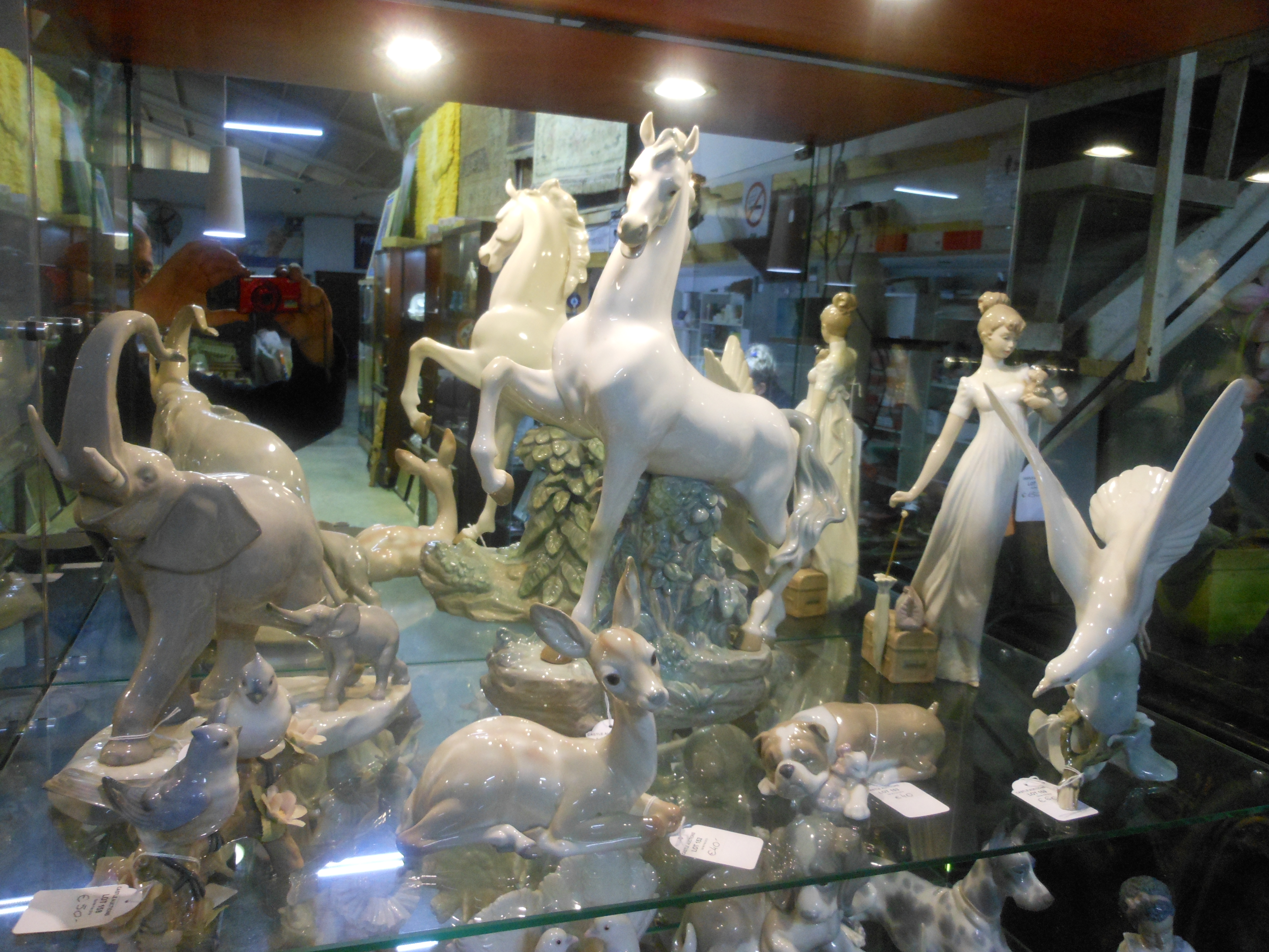 Large Lladro Collection for auction 09.02.2019 – Rare and Retired pieces